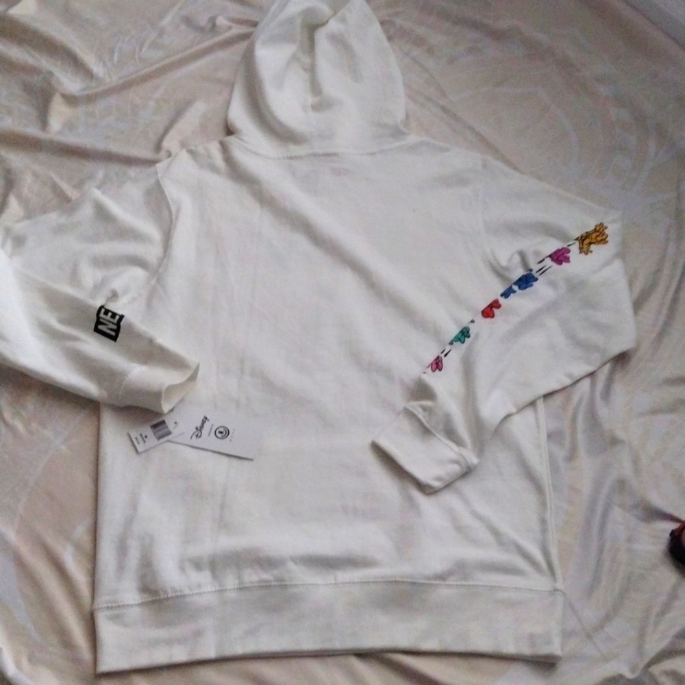 Minnie MOUSE Hoodie Size Medium - Picture 6 of 7